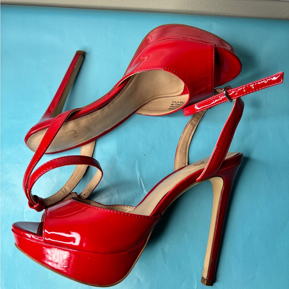 Mix No. 6 Storlie Red Patent Platform Stilettos Size 8 - Picture 6 of 10